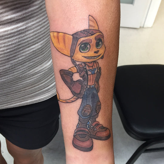 Color tattoo of the cartoon character Ratchet.